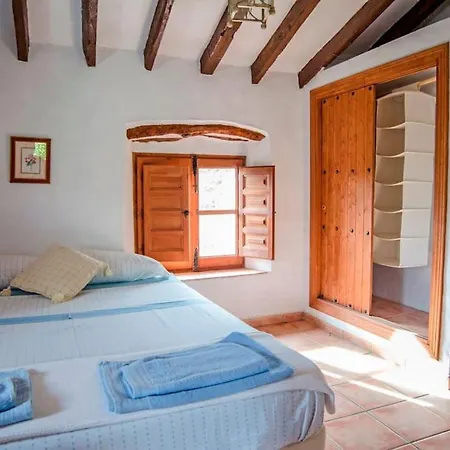 Casa Del Algarrobo