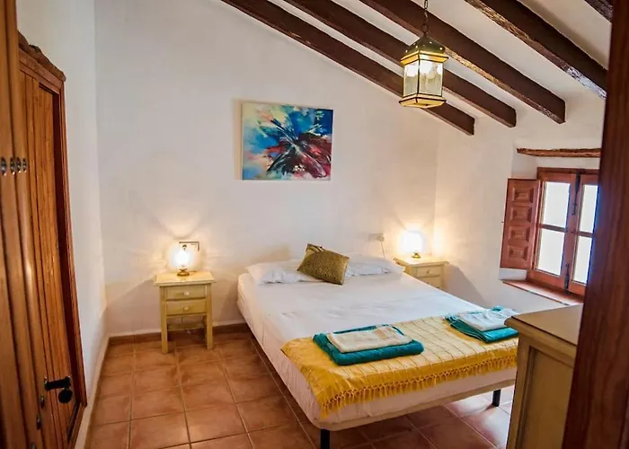 Casa Del Algarrobo *