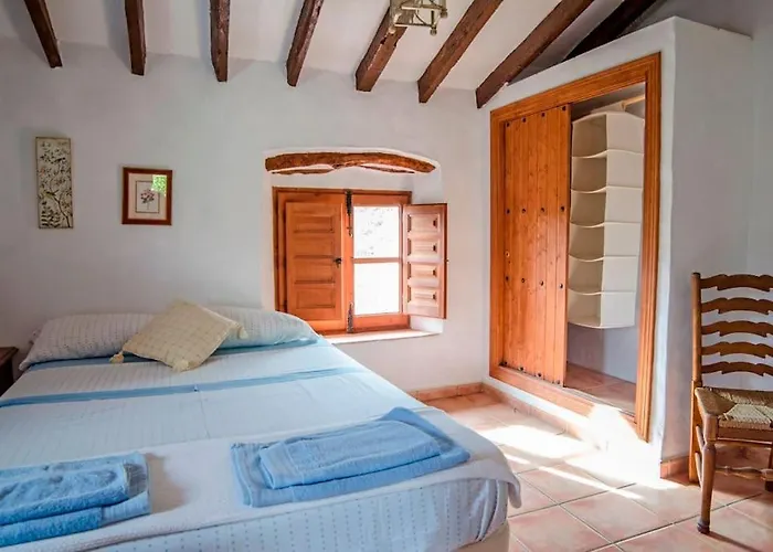 Casa Del Algarrobo